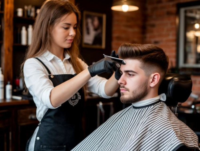 Любителя модных стрижек из Волгограда отправили в колонию