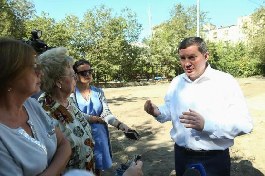 Губернатор Андрей Бочаров встретится с рабочими в Волжском