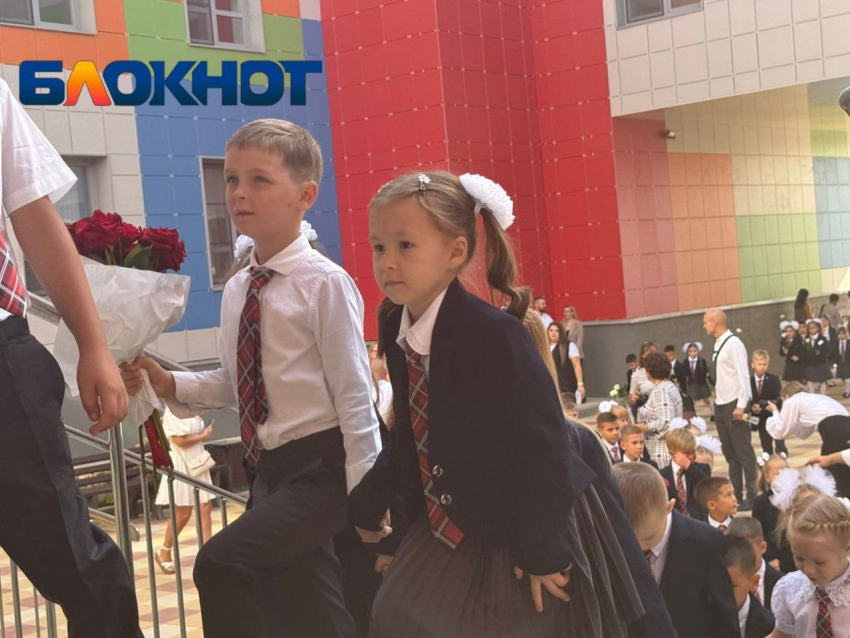 Первый звонок прозвучал для новой школы №9 в Волгограде 