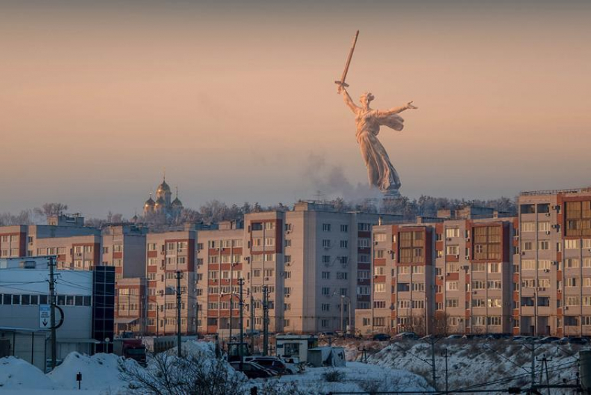 В центре Волгограда снесут продуктовый магазин