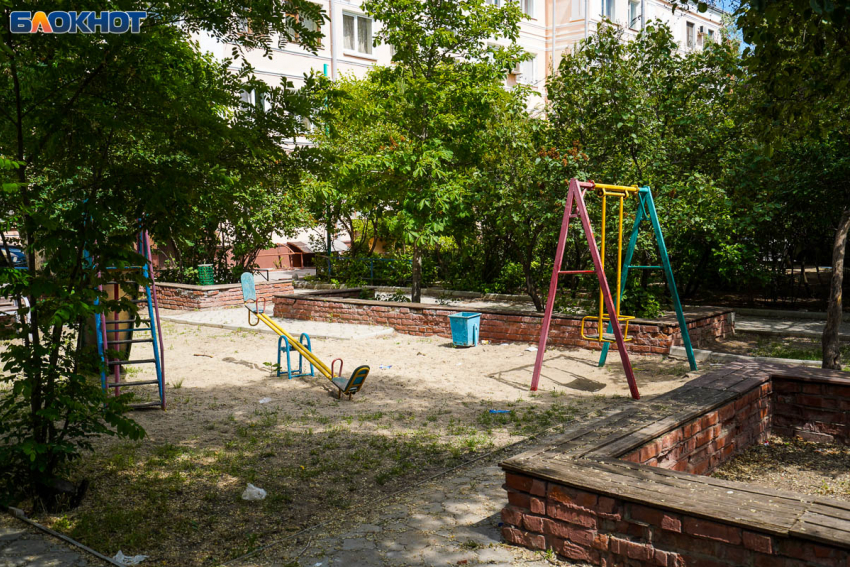 Хамство диспетчера добило волгоградцев, отключённых от горячей воды