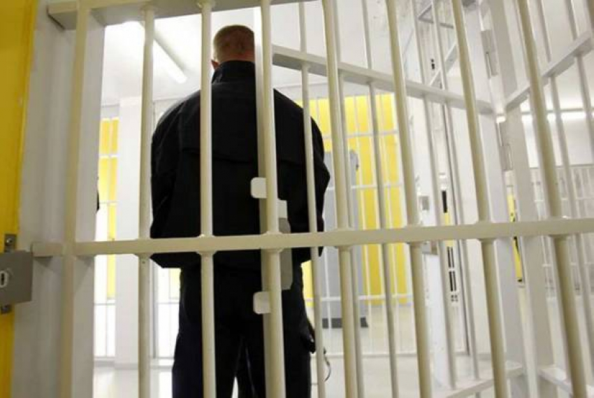 Известный в Волгограде детский невролог Марушкин осужден на 8 лет за педофилию