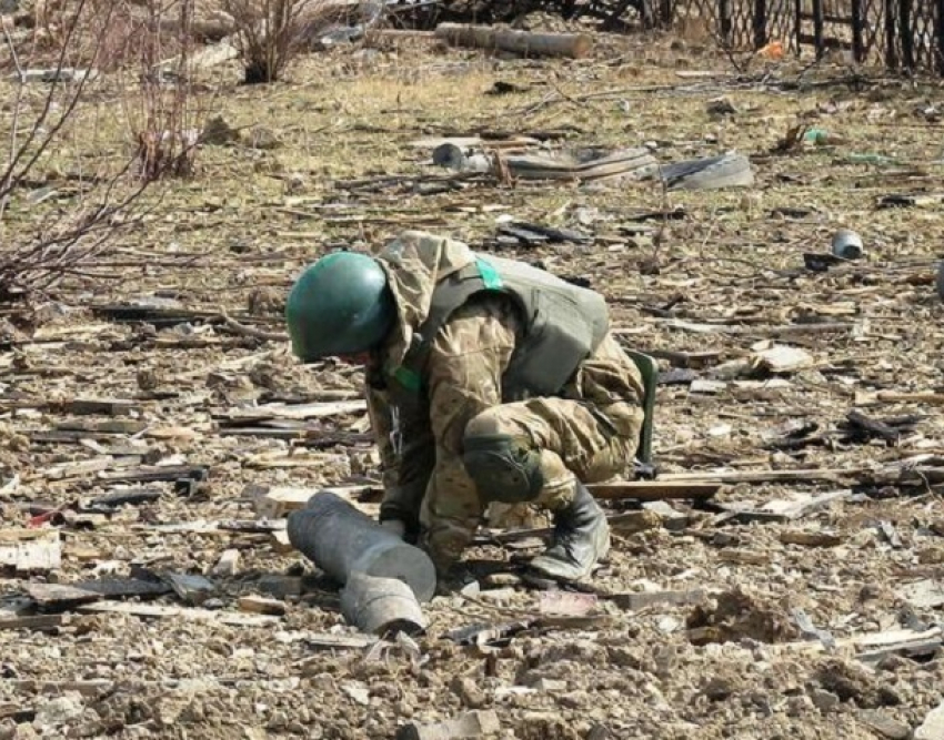 Двое военных подорвались на снаряде под Волгоградом