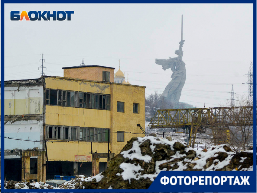 На развалинах метизного завода волгоградцы вспомнили жалкие попытки его спасти