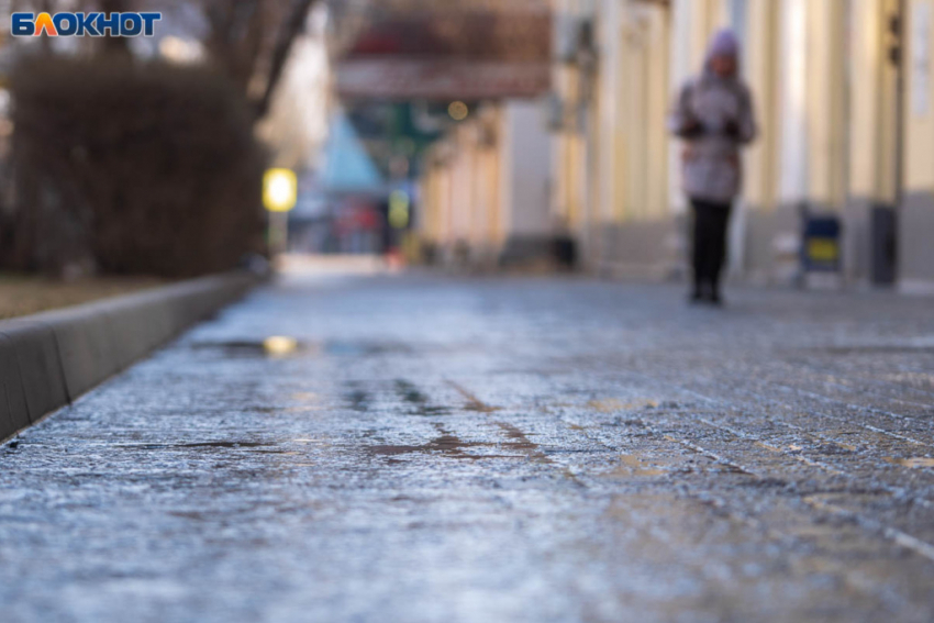 Чиновников отправили на уборку Волгограда посреди ночи – видео 