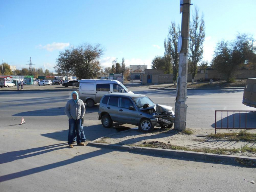В Волгограде в ДТП пострадали учитель гимназии и преподаватель ВолГУ