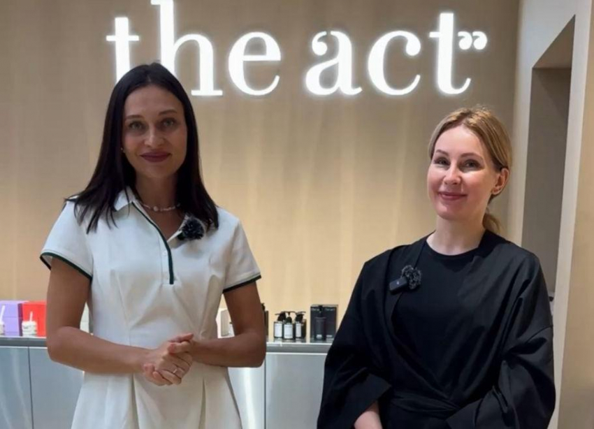 Позаботиться о коже предложила волгоградцам стилист