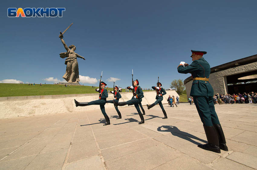 Одно из самых элитных подразделений России появилось на Мамаевом кургане 57 лет назад