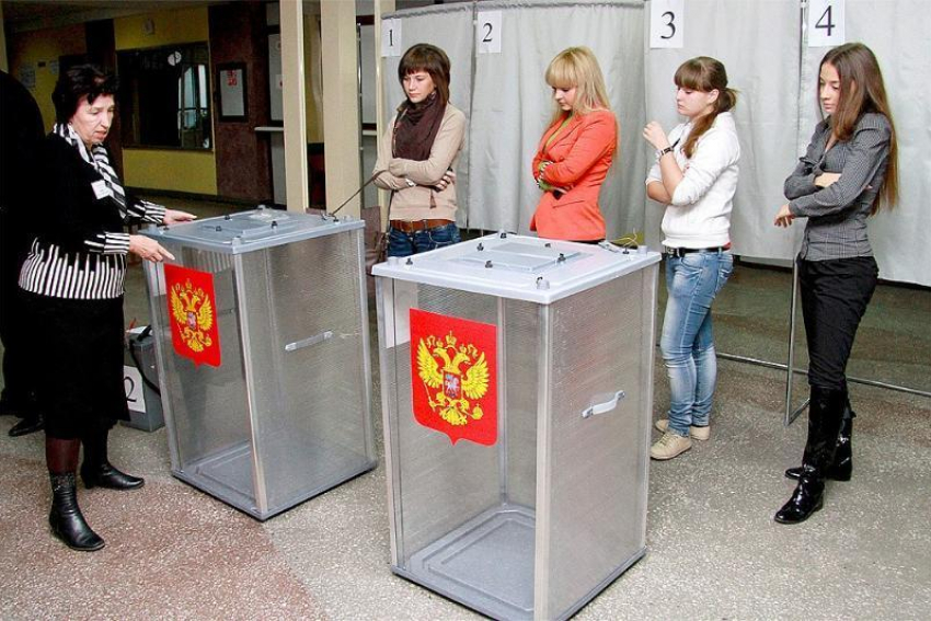 В волгоградские избиркомы накануне выборов спешно «заводят» бюджетников