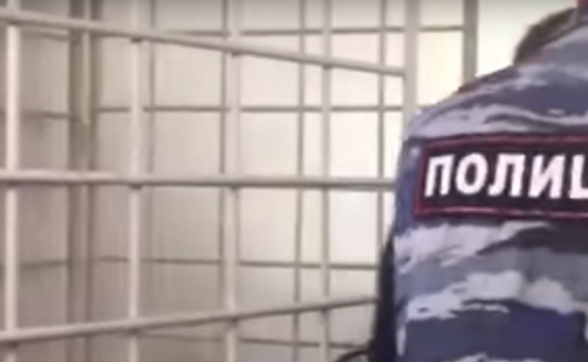 Скотник зарезал старшего товарища бывшей жены и выбросил тело в лес Волгоградской области