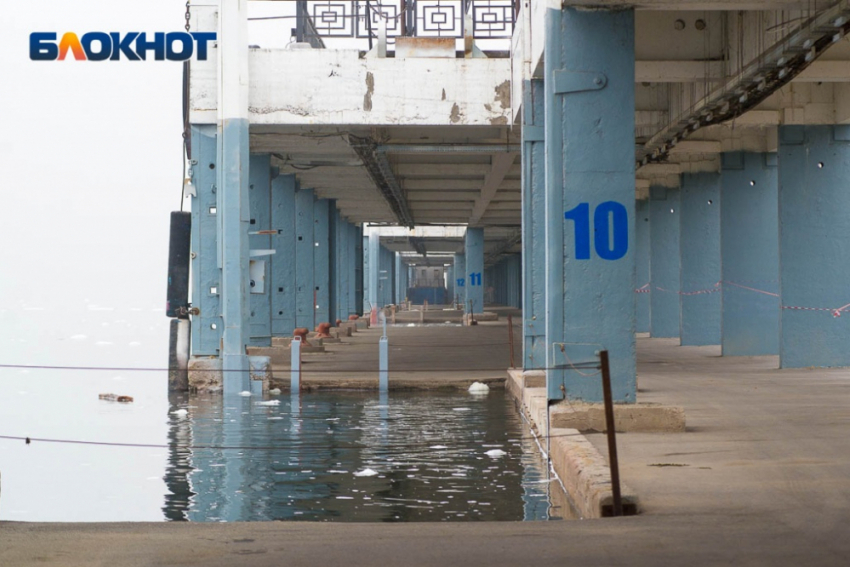 Для Волжской ГЭС установили критически низкий уровень сброса воды 