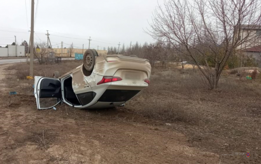 Приезжий из Кыргызстана угнал иномарку и по дороге на родину попал в три ДТП в Волгограде: видео