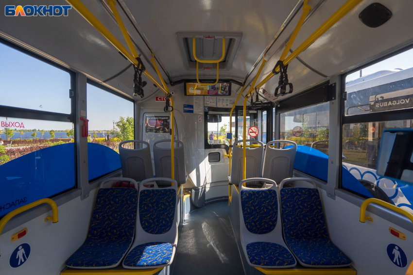 Причину блокировки терминалов оплаты в транспорте объяснила мэрия Волгограда 