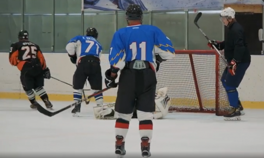 Хоккейный турнир с бесплатным входом проведут в Волгограде