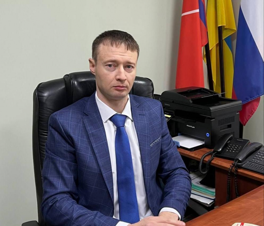 Пойманного на превышении должностных полномочий чиновника снова выбрали главой района в Волгоградской области