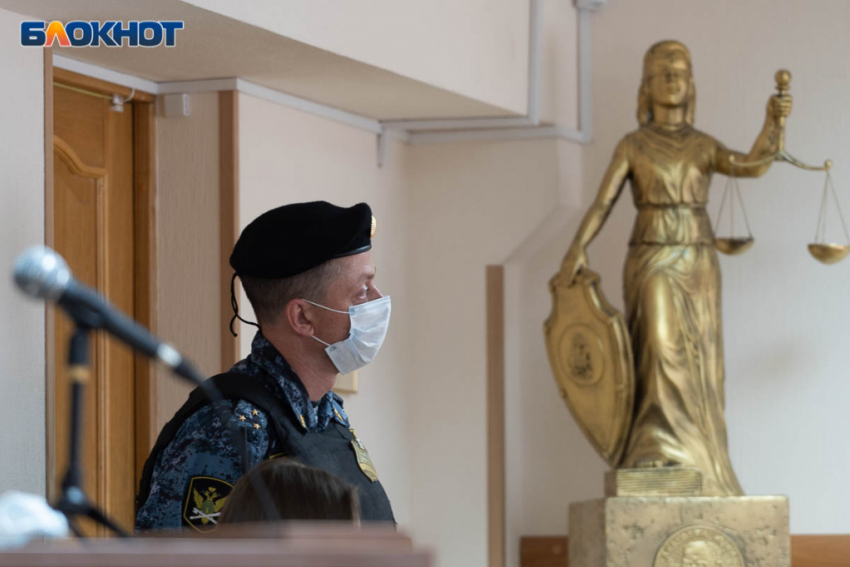 Суд арестовал начальника службы «Волгоградгоргаза» по делу о взятках