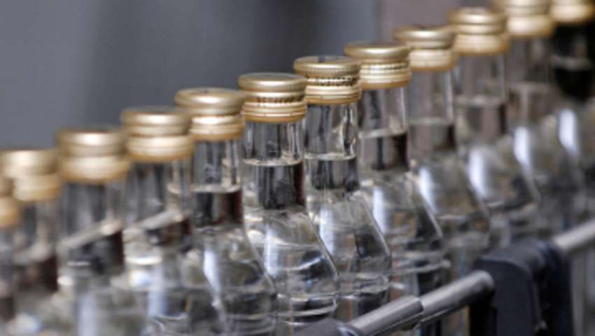 В Волгограде конфисковано 140 тысяч бутылок опасного алкоголя