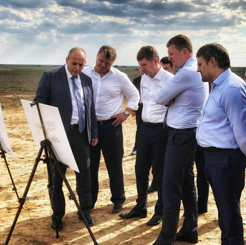 Министр экономического развития России Максим Решетников утвердил проект современного логистического комплекса на Волге