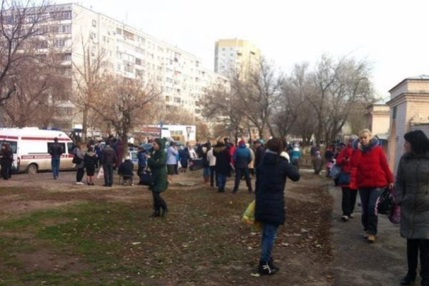 В Волгограде полиция проверяет сообщение о заминировании больницы №7 