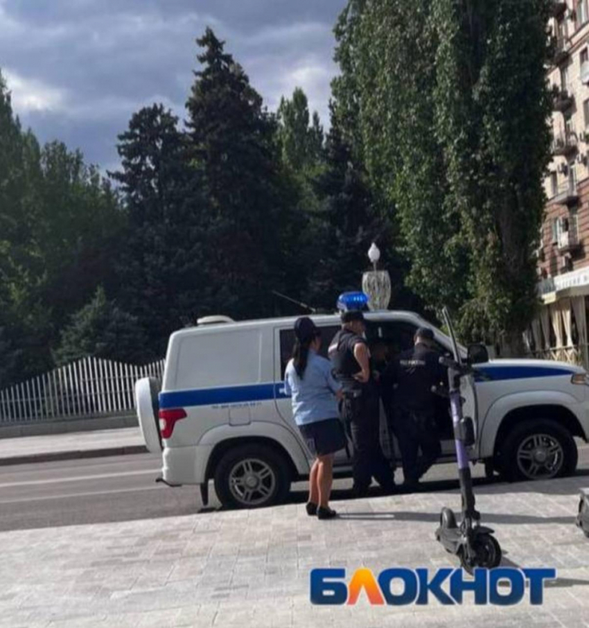 Полиция Алматы разъяснила запрет на секс в авто
