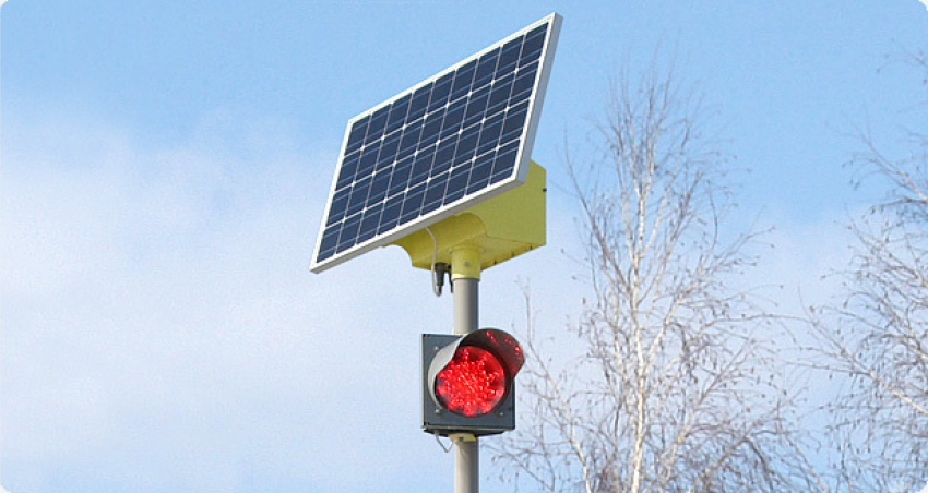 В Волгоградской области появились «солнечные» светофоры 