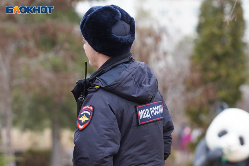 Волгоградцу грозит пять лет тюрьмы за затягивание подростка на преступную дорожку 