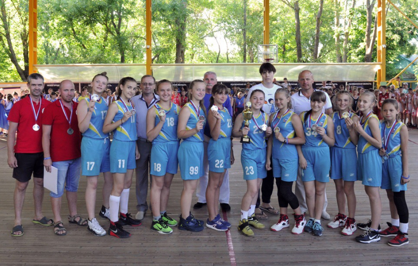 Мини-баскетболистки из Волгограда порадовали серебром
