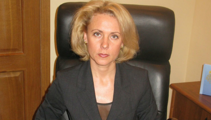  Глава Центрального района Волгограда рекламирует в журнале жилой комплекс