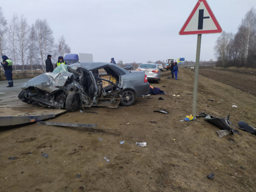 Трое волгоградцев погибли в ДТП под Тамбовом