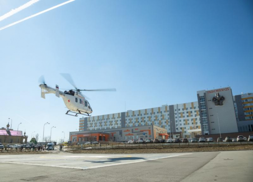 Жизнь беременной москвички спасли врачи на вертолете в Волгоградской области