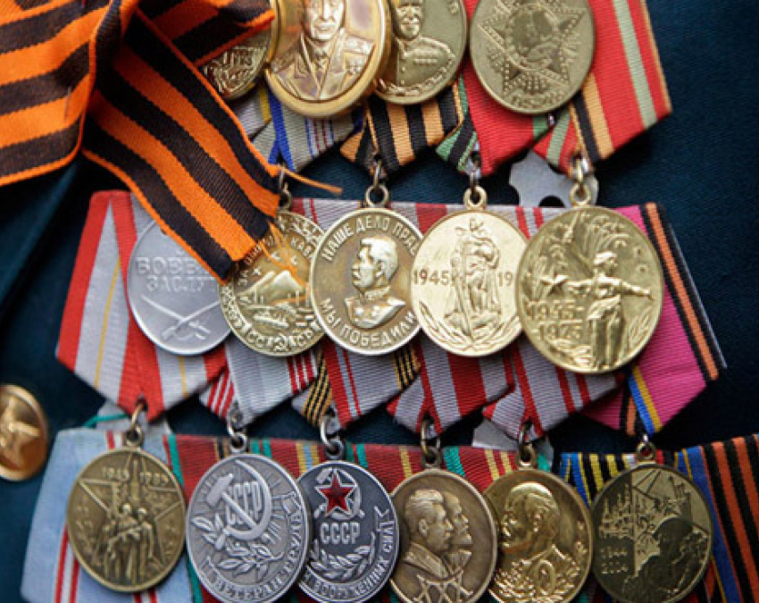 В Москве задержана волгоградка за продажу медалей Великой Отечественной