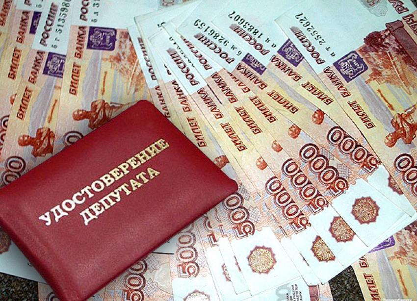 Чтобы стать депутатом Волгоградской гордумы, придется заплатить 1,5 миллиона рублей