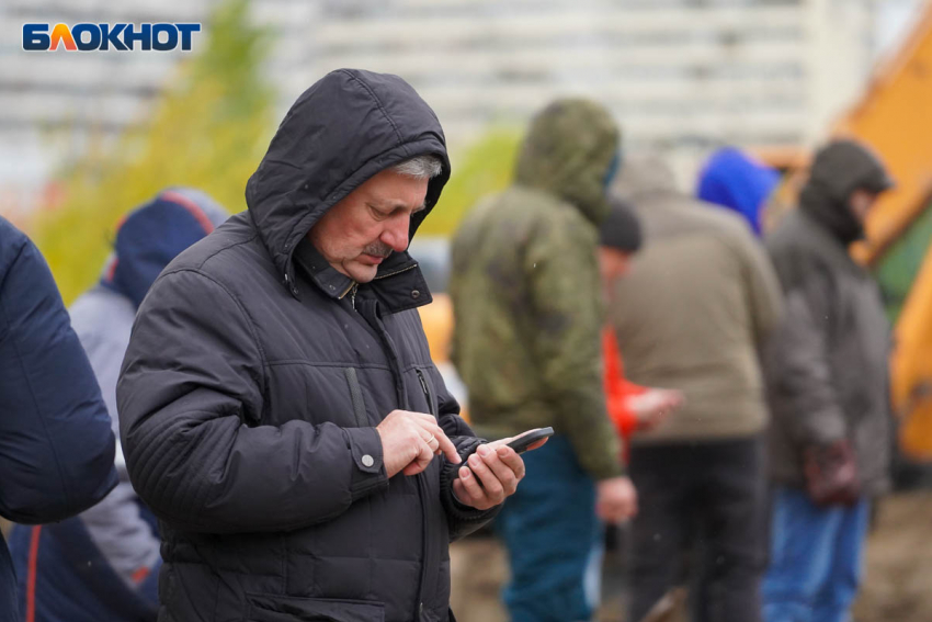 Мощный ветер и мокрый снег накроют Волгоградскую область 2 ноября