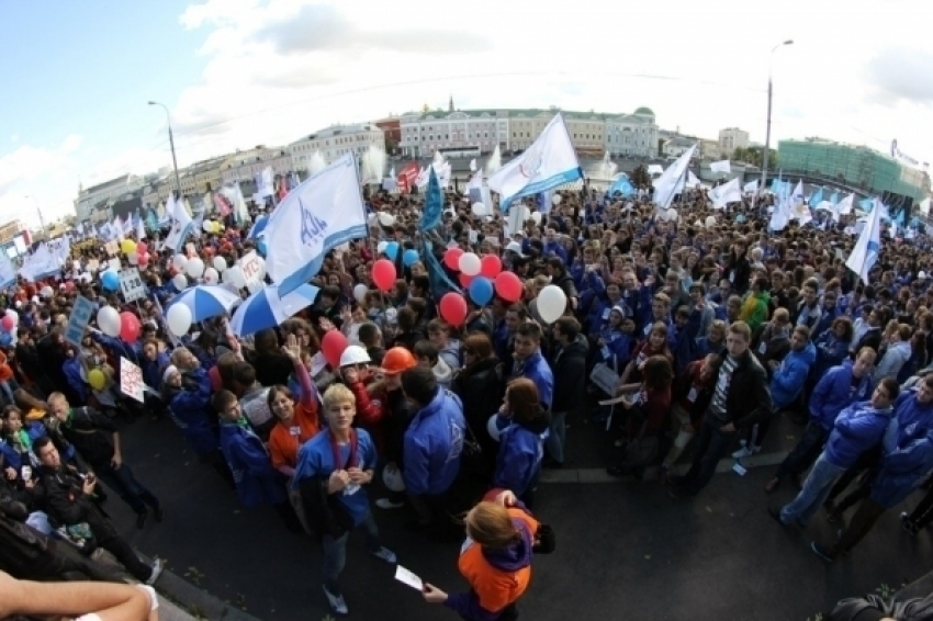 Молодежь всего мира объединится на первом в Волгограде параде студенчества
