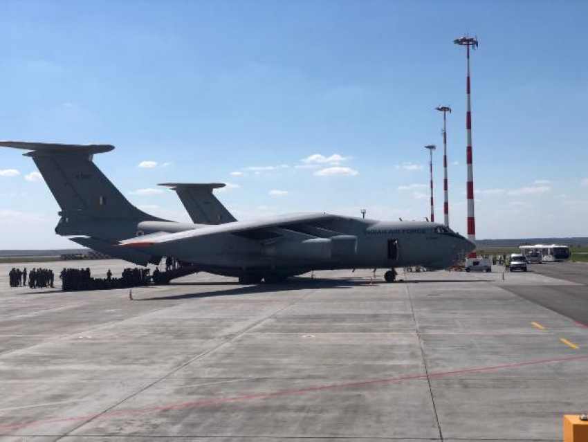 В аэропорту Волгограда таинственно приземлились самолеты ВВС Индии с десантом на борту