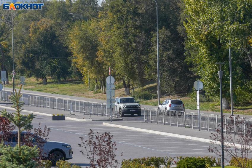 Теплый ветер и до +24 градусов: Волгоград 9 октября продолжает купаться в тепле