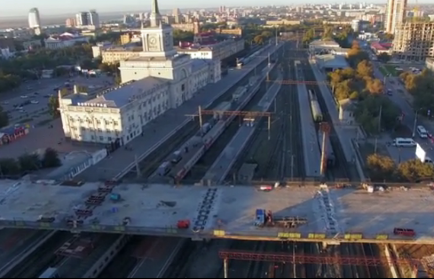 В Волгограде ремонт Комсомольского моста и стадиона «Арена Победа» попали в камеру квадрокоптера