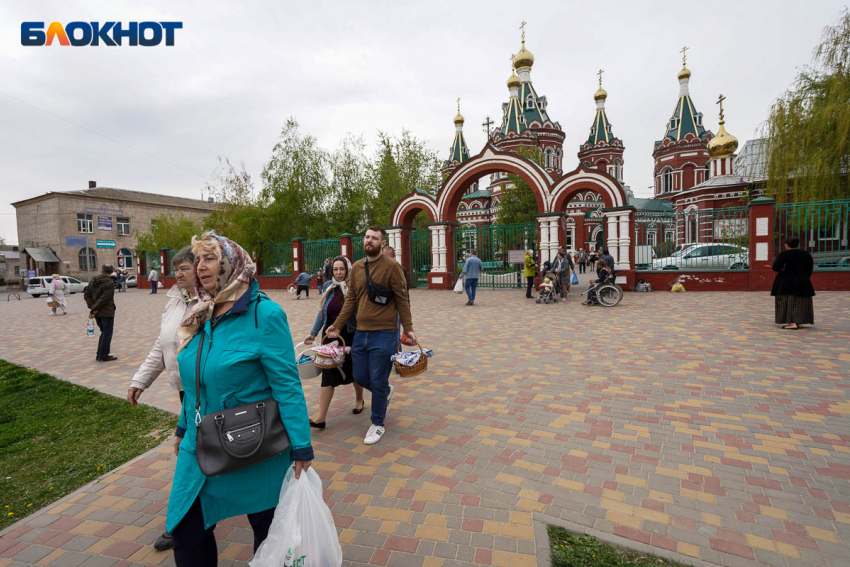 Фонтан у Казанского собора в Волгограде освободили от нижнего белья