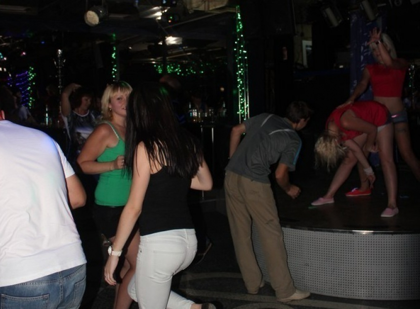 Культовый клуб «Звездный» сносят в центре Волгограда 