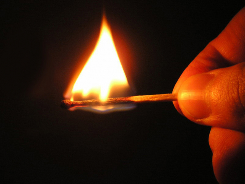 Под Волгоградом мужчине грозит пять лет тюрьмы за поджог сена бывшего начальника