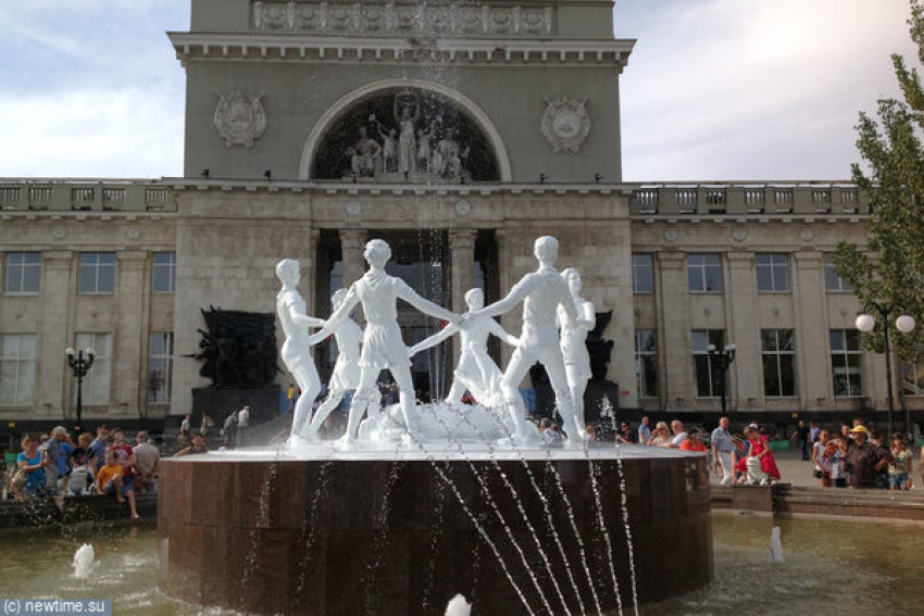 В Волгограде фонтан «Детский хоровод» наконец станет муниципальным