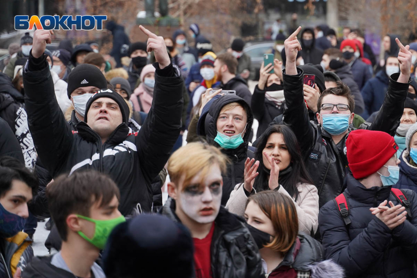 69% волгоградцев не верят, что протесты помогут освободить Алексея Навального