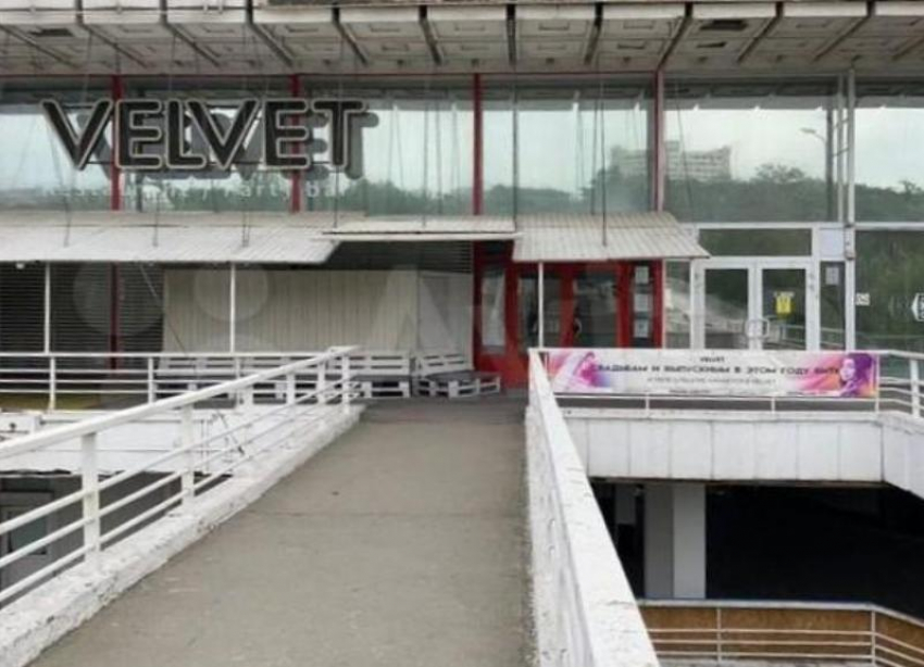 В речпорту Волгограда окончательно закрывается легендарный клуб Velvet