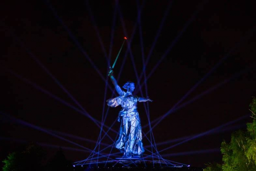 Ко 2 февраля Волгоград украсят на 730 тысяч рублей