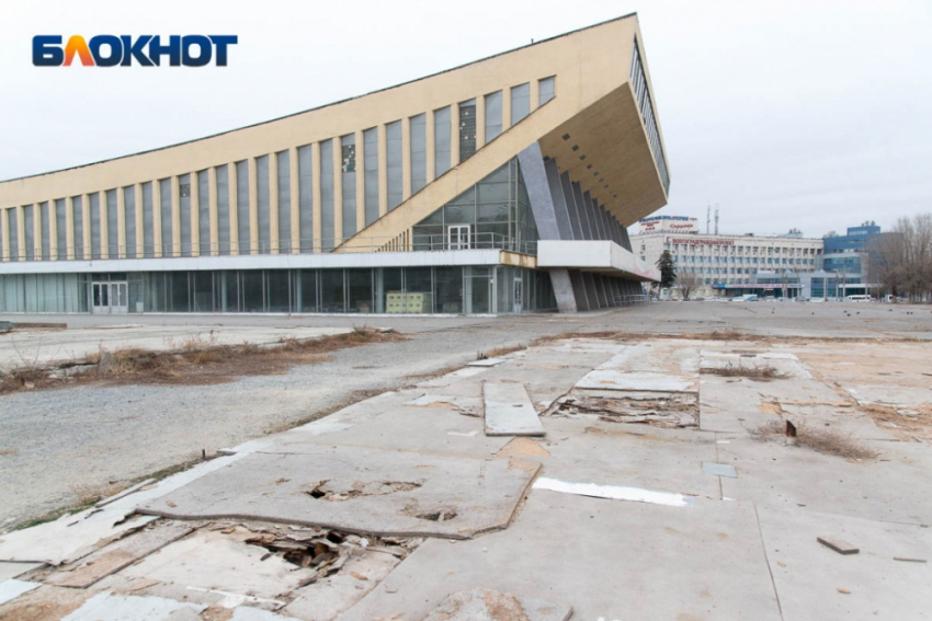 Получивший 617 замечаний к проекту ремонта волгоградского Дворца спорта подрядчик надеется сохранить статус добросовестного поставщика