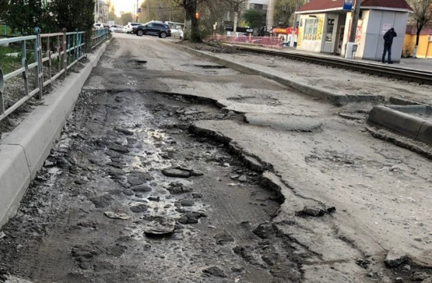 Два моста убили в Волгоградской области перегруженные фуры