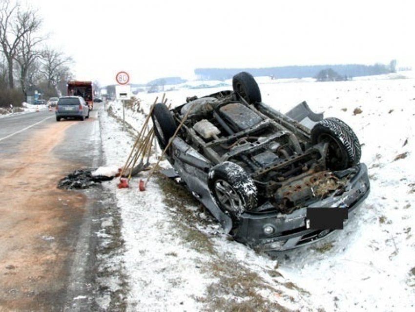 Под Волгоградом перевернулся Kia Cerato: 4 ранены 