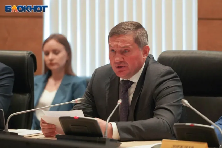 Губернатор Бочаров высказался за референдум в случае переименования Волгограда