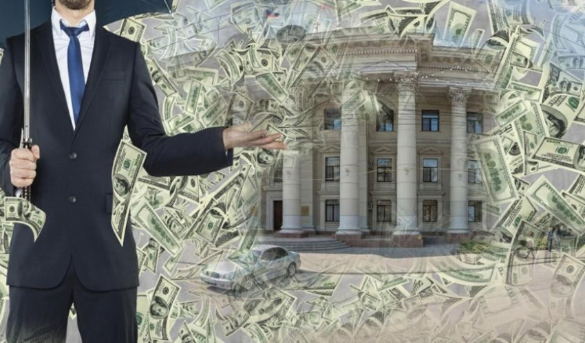Стало известно, в какую сумму обходится содержание чиновников в Волгограде