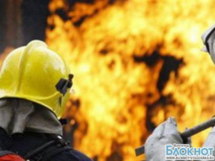 В Среднеахтубинском районе сгорело зерно